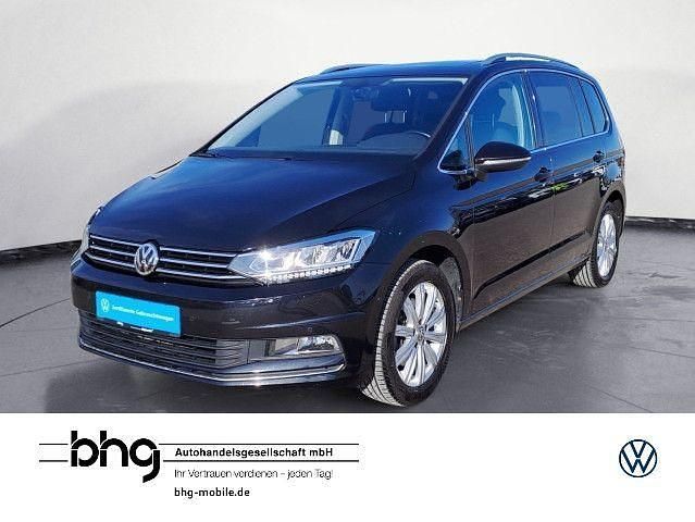 Schwarz Gebraucht 2017 VW Touran Highline Van / Kleinbus | 18.930 € (Guter Preis) - Bild 1/4