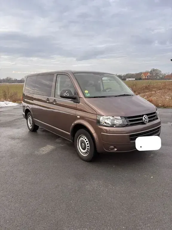 Occasion VW Multivan 140 ch (102 kW) 2010 Marron Monospace