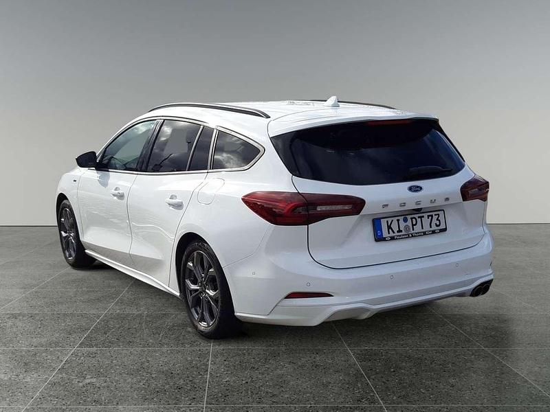 Gebraucht Ford Focus ST-Line 125 PS (91 kW) 2025 Frostweiß Kombi