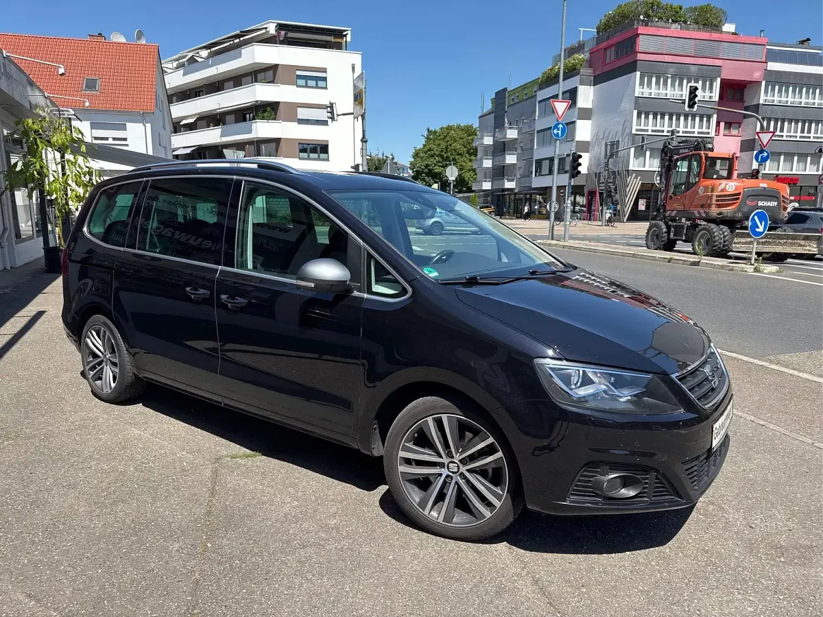 Gebraucht Seat Alhambra FR-Line 184 PS (135 kW) 2016 Schwarz metallic Van / Kleinbus