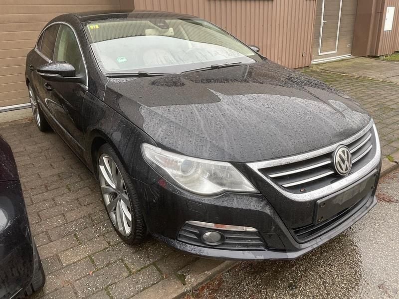 Gebraucht VW Passat Exclusive 299 PS (219 kW) 2011 Schwarz Coupé