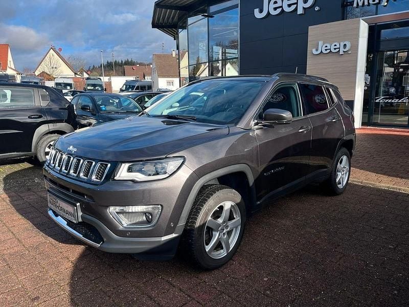 Gebraucht Jeep Compass Limited 170 PS (125 kW) 2018 Grau SUV