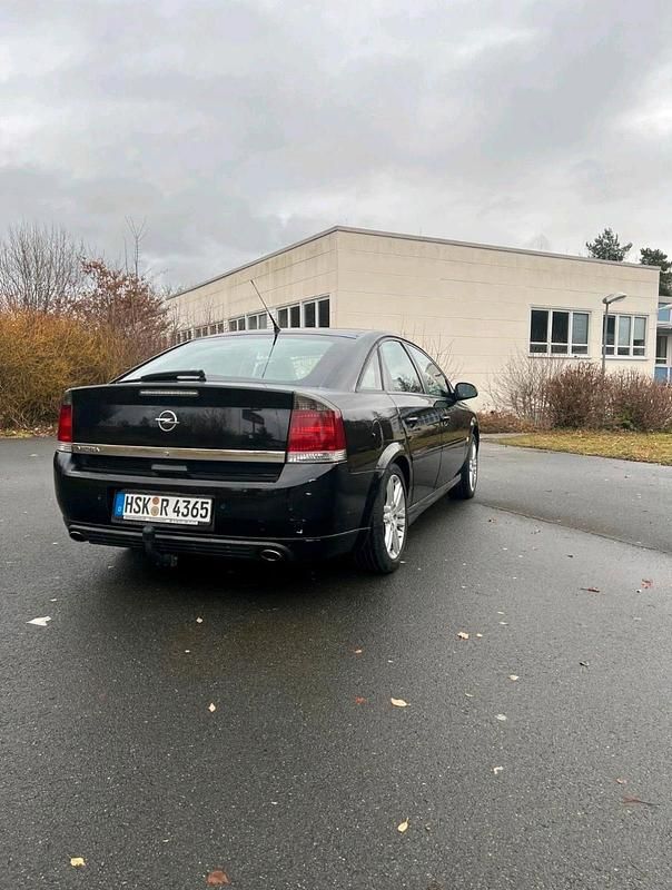 Gebraucht Opel Vectra GTS 155 PS (114 kW) 2004 Schwarz Limousine