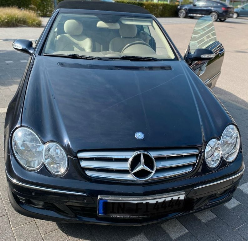 Schwarz Gebraucht 2008 Mercedes CLK280 Cabrio | 11.500 € (Fairer Preis) - Bild 1/4