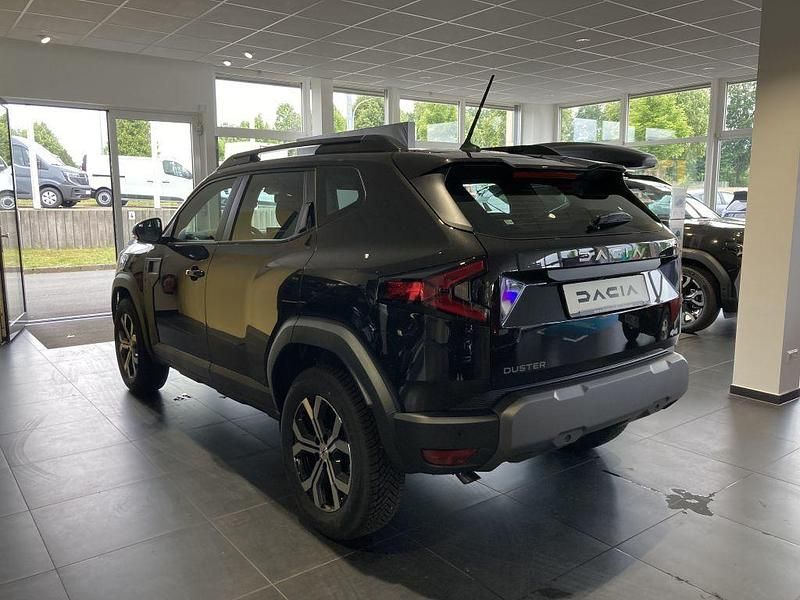 Neu Dacia Duster Expression 131 PS (96 kW) 2025 Schwarz SUV