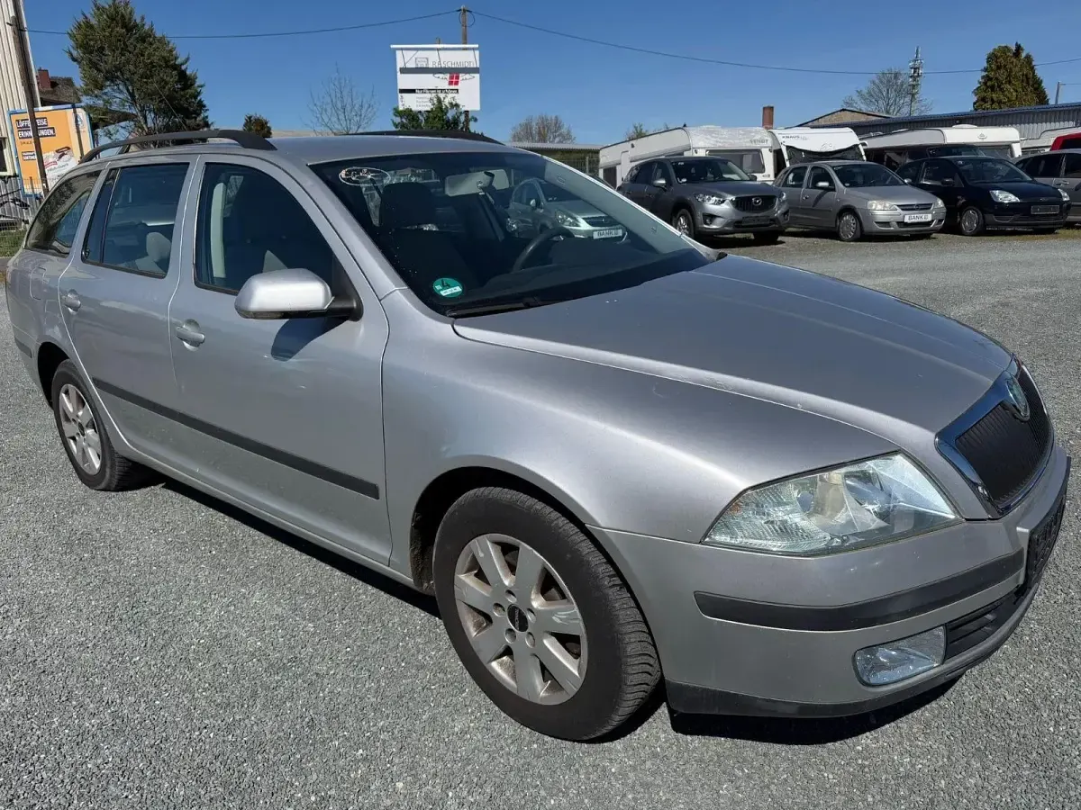 Gebraucht Skoda Octavia Ambiente 102 PS (75 kW) 2006 Silber Kombi