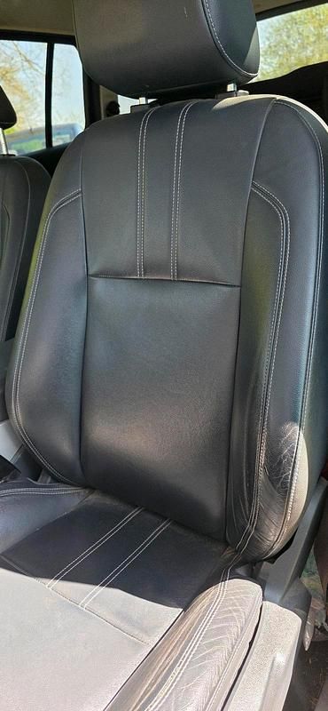 Używany Ford Grand C-Max 163 KM (119 kW) 2011 Minivan