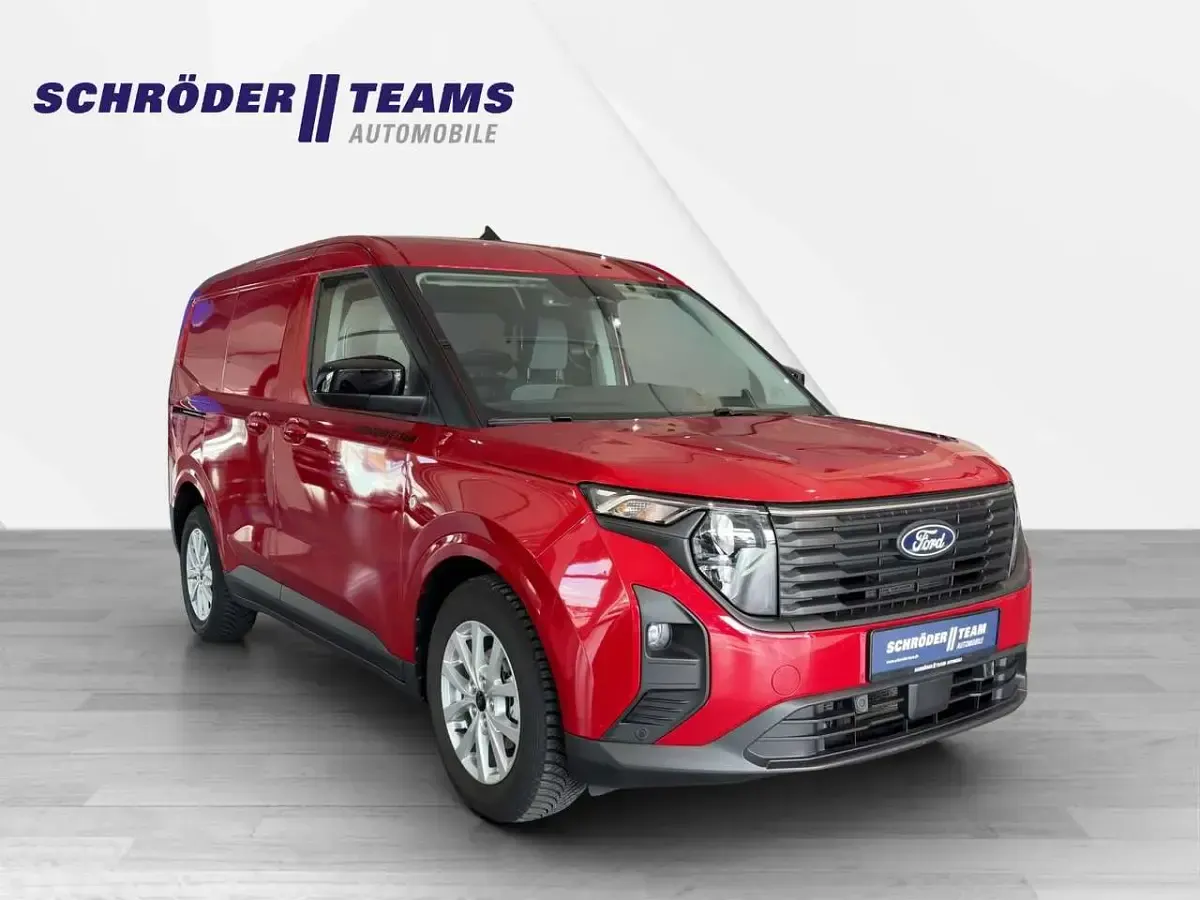 Gebraucht Ford Courier Limited 101 PS (74 kW) 2024 Fantasticred Van / Kleinbus