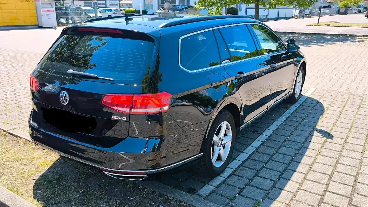 Second-hand VW Passat 190 CP (139 kW) 2018 Negru Break