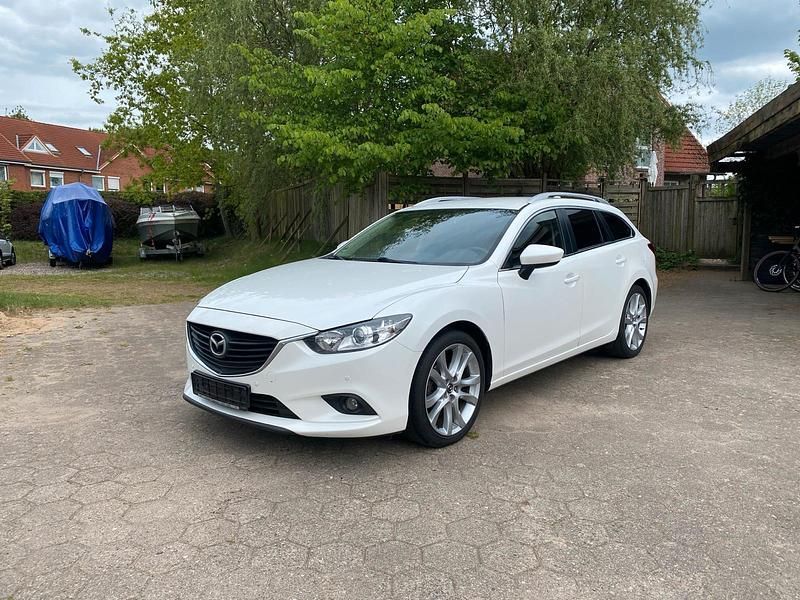Weiß Gebraucht 2015 Mazda 6 Kombi | 5.999 € - Bild 1/4