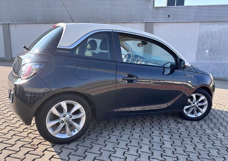 Gebraucht Opel Adam Glam 87 PS (63 kW) 2016 Schwarz Kleinwagen