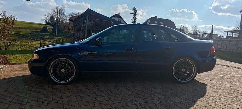 Gebraucht Audi A4 Performance 150 PS (110 kW) 2000 Blau Limousine