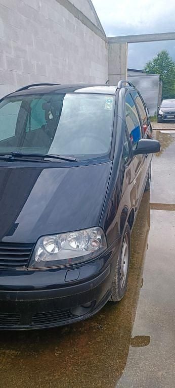 Schwarz Gebraucht 2007 Seat Alhambra Sport Van / Kleinbus | 1.799 € (Fairer Preis) - Bild 1/4