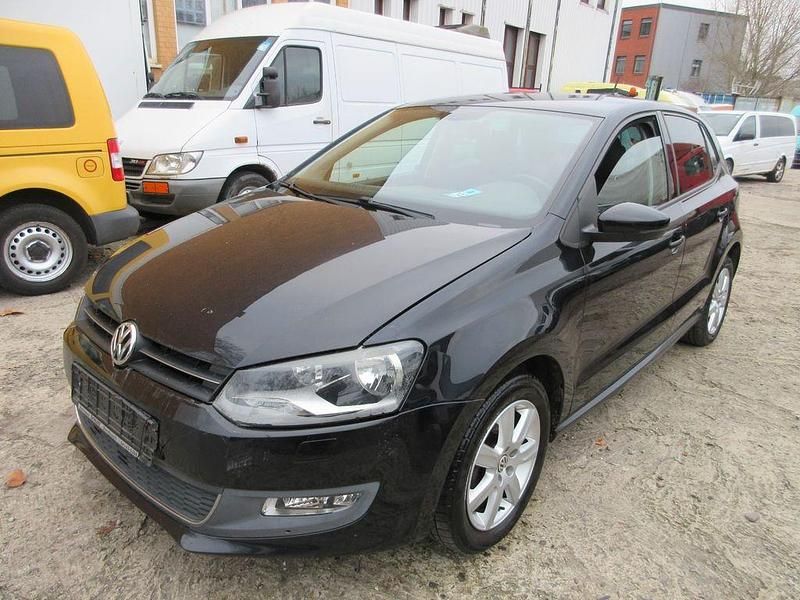 Grau Gebraucht 2009 VW Polo Team Limousine | 3.700 € (Fairer Preis) - Bild 1/4