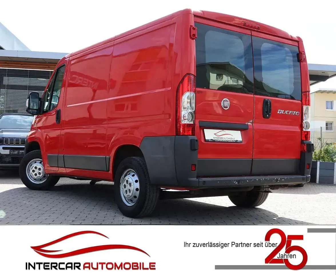 Używany Fiat Ducato 116 KM (85 kW) 2012 Czerwony Van