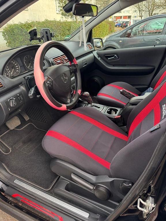 Gebraucht Mercedes A160 Elegance 95 PS (69 kW) 2010 Schwarz Van / Kleinbus