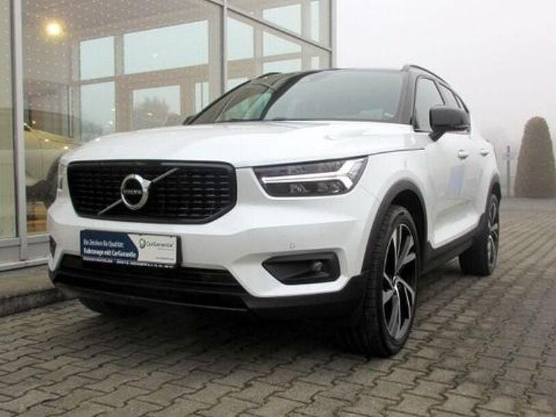 Gebraucht Volvo XC40 R-Design 190 PS (139 kW) 2019 Weiß SUV