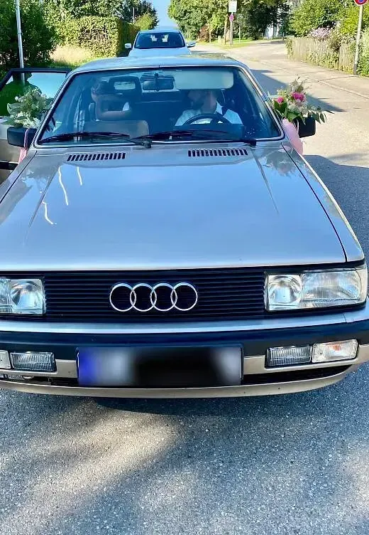 Gebraucht Audi 90 116 PS (85 kW) 1986 Gold Limousine