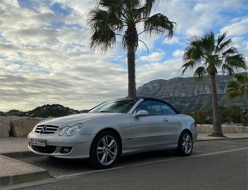 Silber Gebraucht 2006 Mercedes CLK200 Cabrio | 6.999 € (Guter Preis) - Bild 1/2