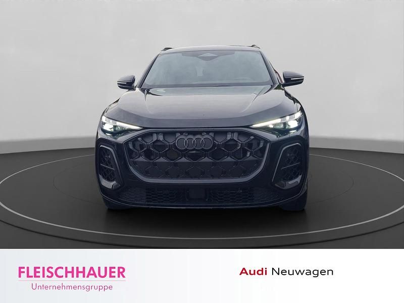 Neu Audi Q5 Advanced 367 PS (269 kW) 2025 Grau SUV