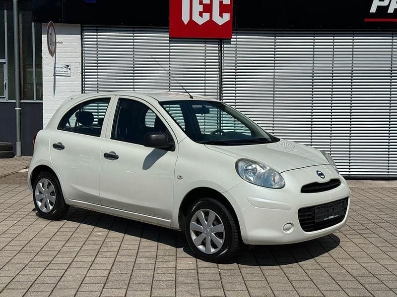 Weiß Gebraucht 2012 Nissan Micra Visia Kleinwagen | 4.900 € (Fairer Preis) - Bild 1/4