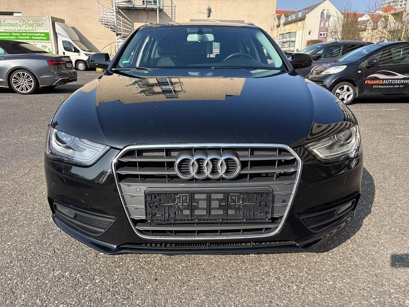 Gebraucht Audi A4 Attraction 150 PS (110 kW) 2015 Schwarz Kombi