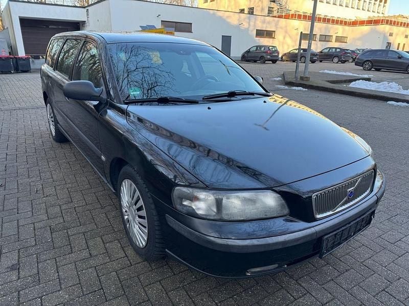 Gebraucht Volvo V70 140 PS (102 kW) 2002 Schwarz Kombi