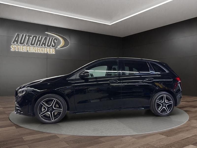Gebraucht Mercedes E250 Edition 218 PS (160 kW) 2020 Schwarz Limousine