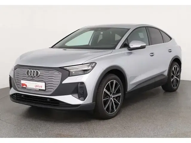 Gebraucht Audi Q4 Sportback e-tron Sport 150 kW (204 PS) 2025 Silber SUV