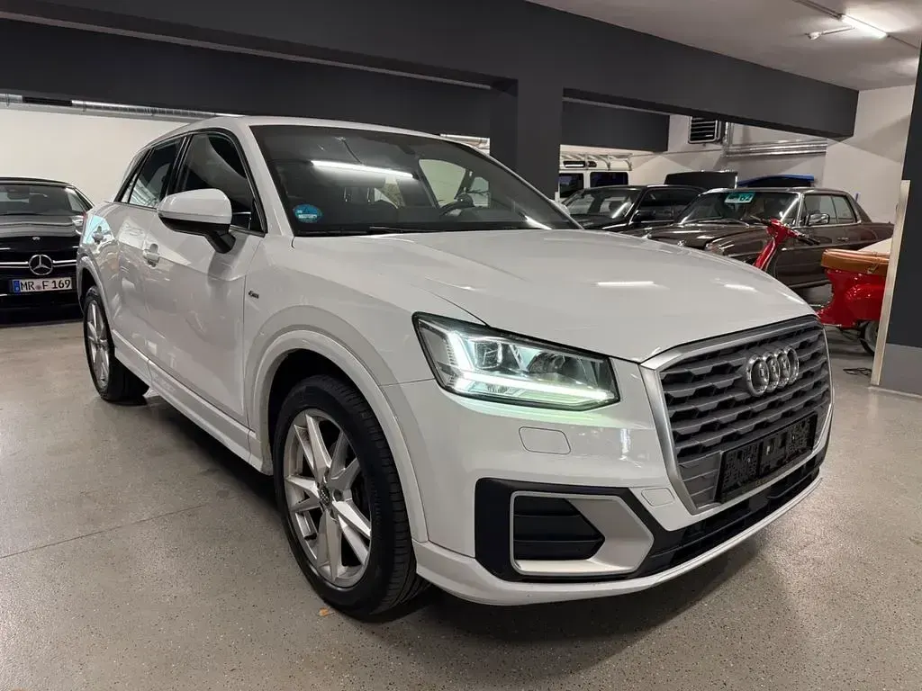 Gebraucht Audi Q2 S-Line 150 PS (110 kW) 2019 Weiß SUV