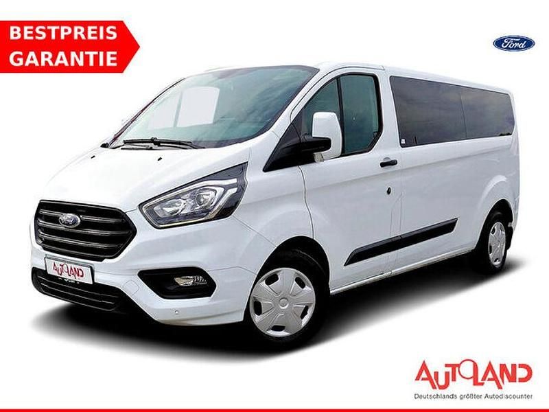 Weiß Gebraucht 2019 Ford Transit Custom Van / Kleinbus | 28.890 € - Bild 1/4