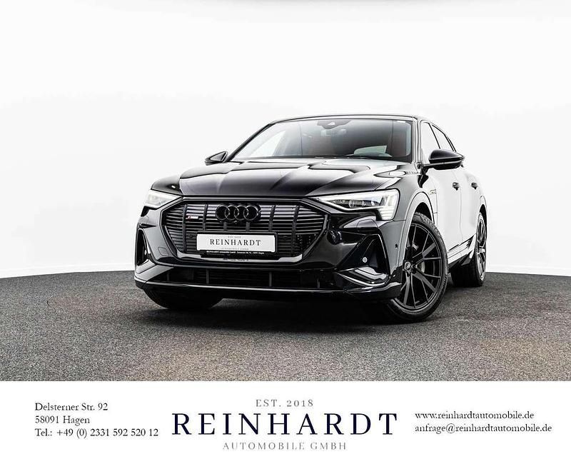 Mythosschwarz metallic Gebraucht 2022 Audi e-tron S-Line SUV | 45.615 € (Teuer) - Bild 1/3