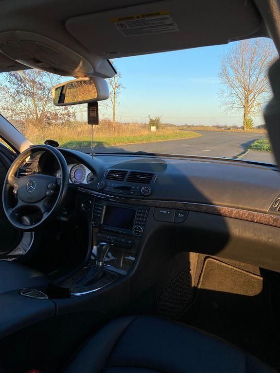 Gebraucht Mercedes E280 Avantgarde 231 PS (169 kW) 2006 Silber Limousine