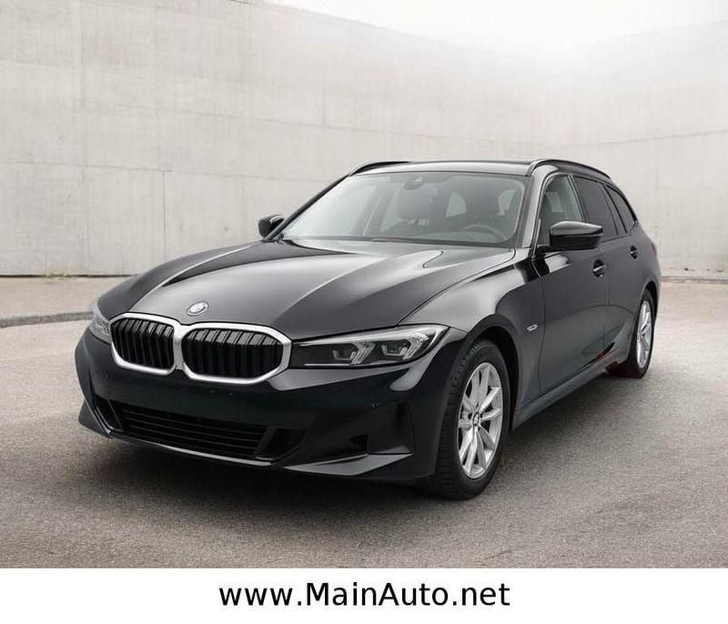 Schwarz Gebraucht 2023 BMW 320e Sport Line Limousine | 21.790 € (Superpreis) - Bild 1/4