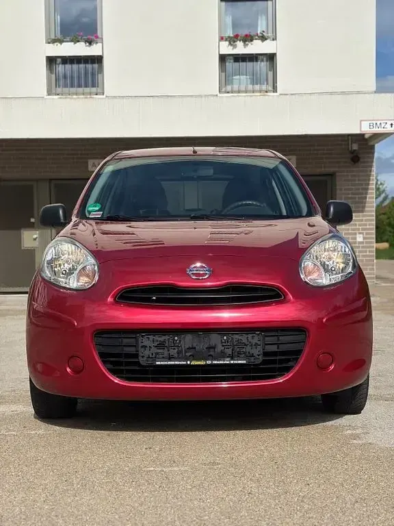 Gebraucht Nissan Micra 80 PS (58 kW) 2012 Rot Kleinwagen