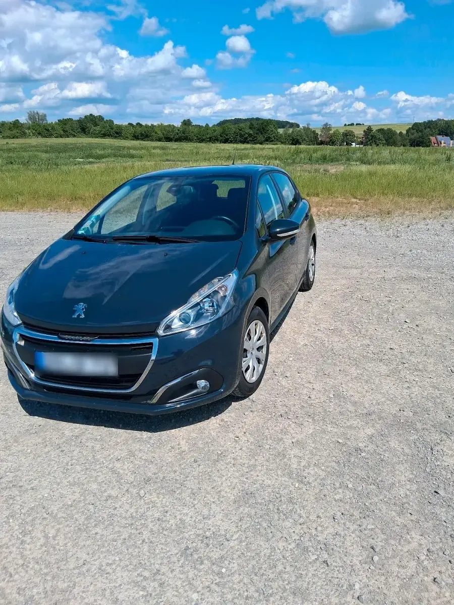 Gebraucht Peugeot 208 80 PS (58 kW) 2017 Blau Kleinwagen