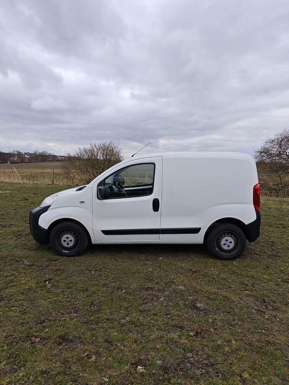 Gebraucht Peugeot Bipper 75 PS (55 kW) 2014 Van / Kleinbus