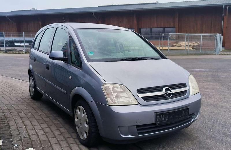 Gebraucht Opel Meriva Essentia 87 PS (63 kW) 2004 Van / Kleinbus