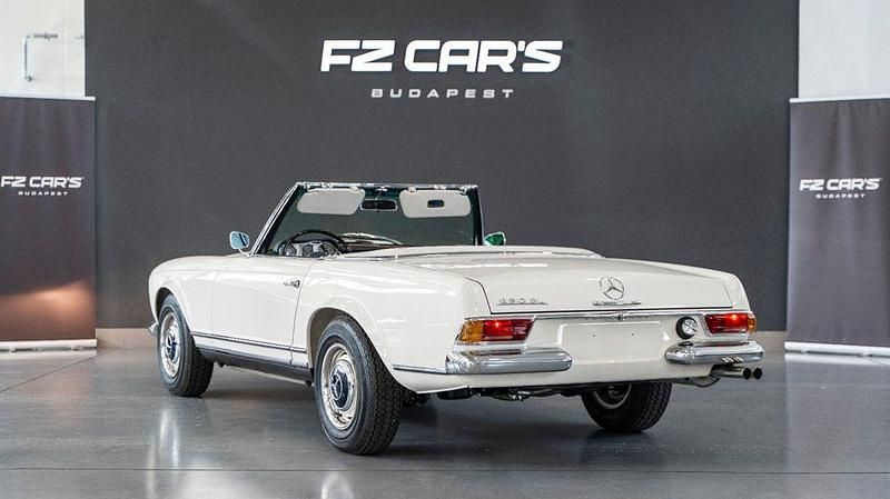 Gebraucht Mercedes 230 150 PS (110 kW) 1965 Weiß Cabrio