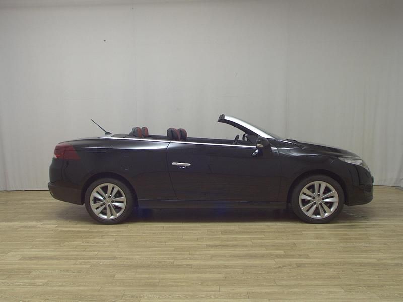 Andere Gebraucht 2011 Renault Mégane III Dynamique Cabrio | 8.590 € (Fairer Preis) - Bild 1/4