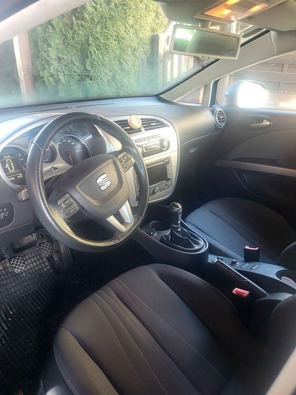 Gebraucht Seat Leon Copa 125 PS (91 kW) 2011 Blau Limousine