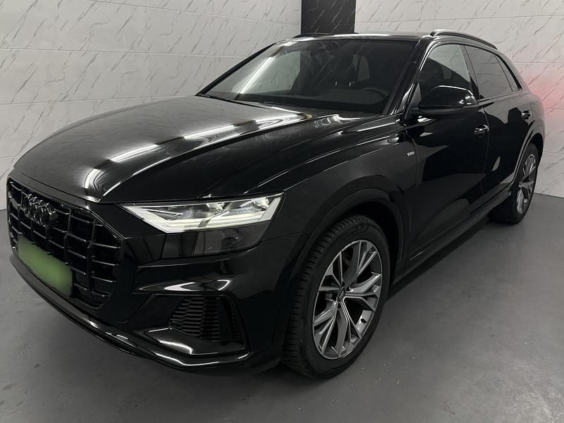 Farbe: Gebraucht 2020 Audi Q8 S-Line SUV | 61.140 € (Fairer Preis) - Bild 1/1
