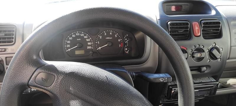 Gebraucht Suzuki Wagon R+ 2002 Rot Van / Kleinbus