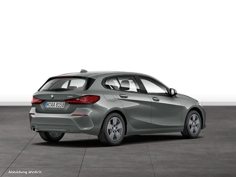 Grau Gebraucht 2024 BMW 116 Kleinwagen | 25.026 € (Etwas zu teuer) - Bild 1/1