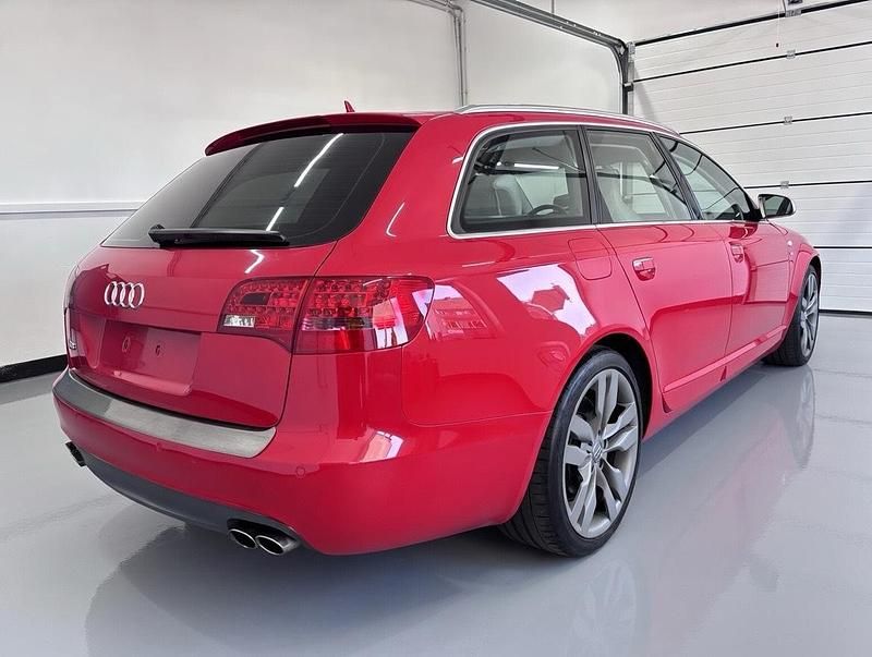 Gebraucht Audi S6 435 PS (319 kW) 2006 Rot Kombi