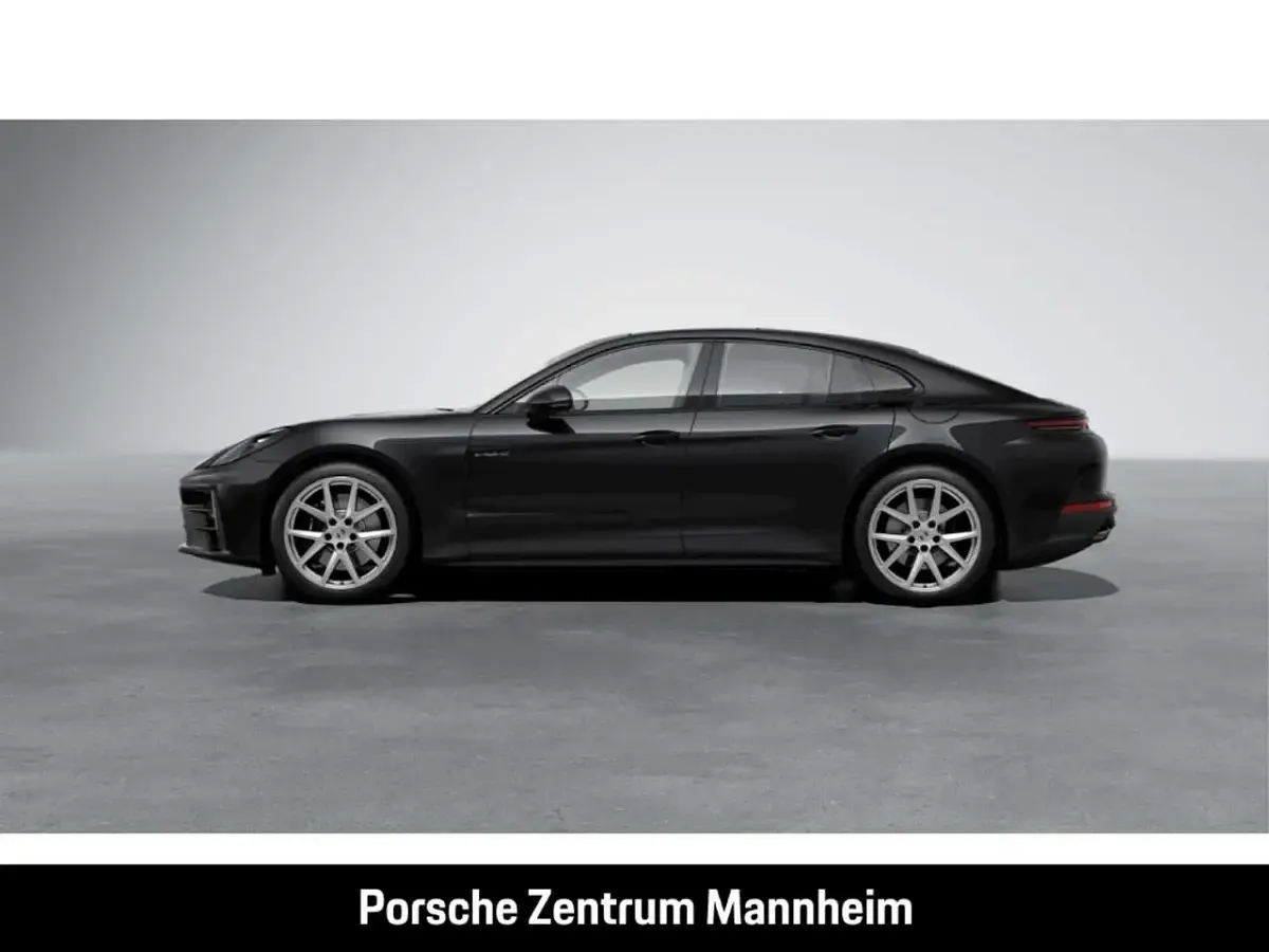 Gebraucht Porsche Panamera 4 470 PS (345 kW) 2025 Schwarz Kleinwagen