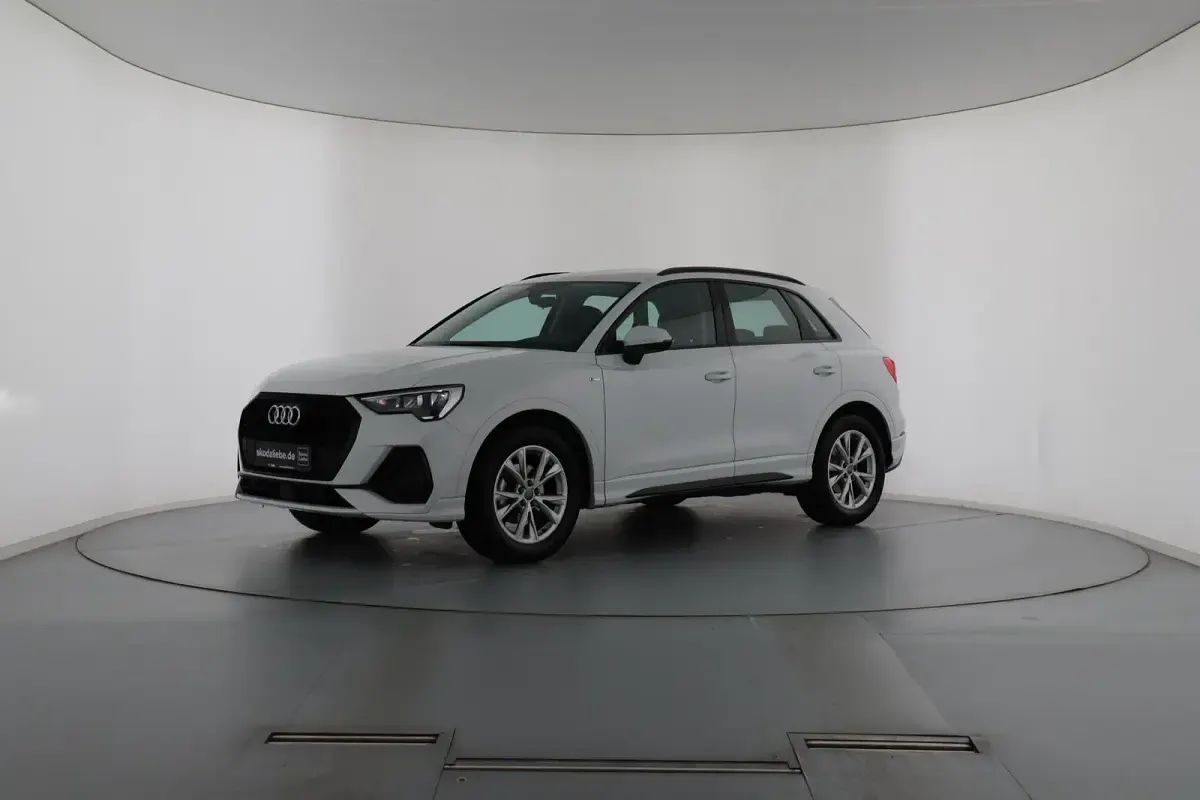 Gebraucht Audi Q3 S-Line 150 PS (110 kW) 2019 Weiß SUV