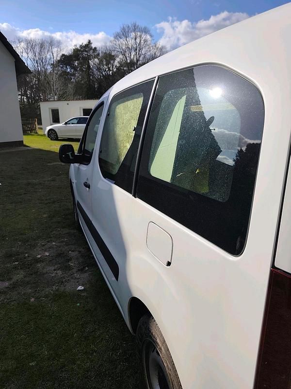 Gebraucht Citroën Berlingo 90 PS (66 kW) 2016 Weiß Van / Kleinbus