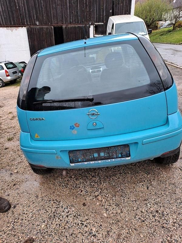 Blau Gebraucht 2006 Opel Corsa Limousine | 850 € (Superpreis) - Bild 1/4