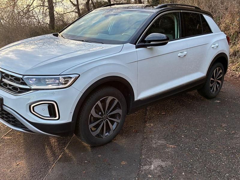 Gebraucht VW T-Roc Style 150 PS (110 kW) 2023 Weiß SUV